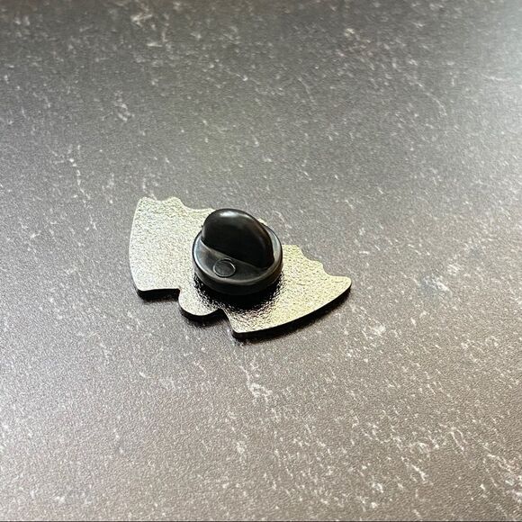 Misfits Enamel Pin/ Brooch - Picture 4 of 5